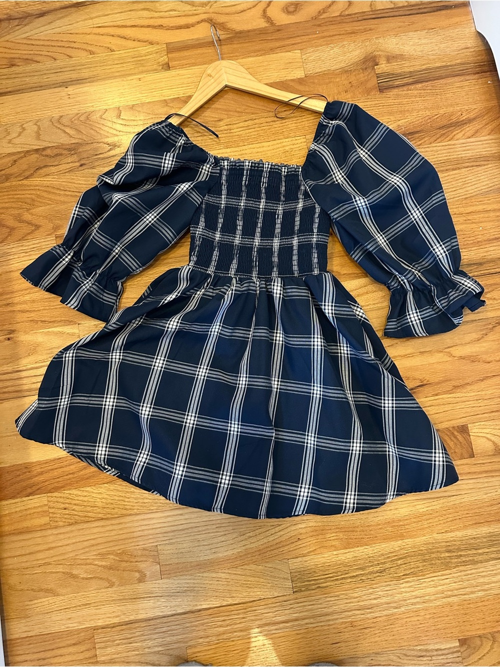 Francesca's Audrey Paris Navy and White Smocked Dress w fully lined skirt